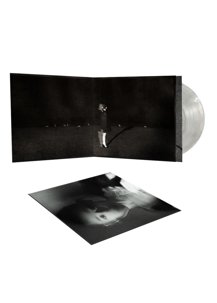Ariana Grande - petal cloudy gray girl store exclusive