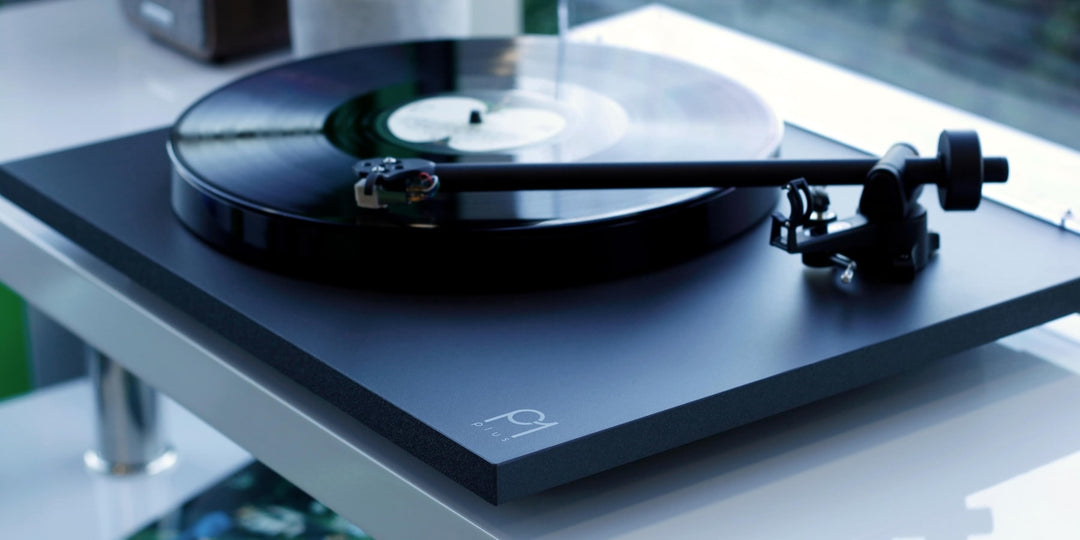 Rega P1 Plus (Pre-Order, Ships in 3 days)