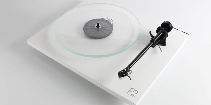 Rega Planar 2 (Pre-Order, Ships in 3 Days)